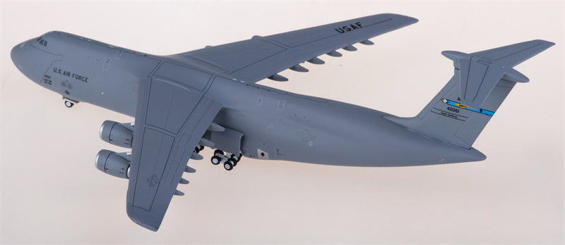Geminijets USAF Lockheed C-5M Super Galaxy 84-0061 1:400 Diecast Model view 3
