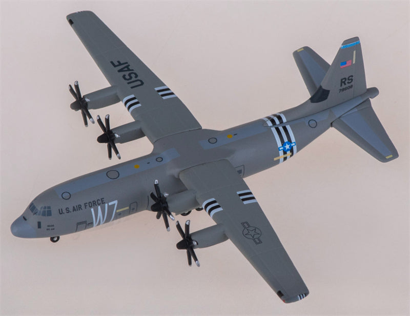 Herpa USAF Lockheed C-130J-30 Super Hercules 07-8608 1:500 Diecast Model view 1