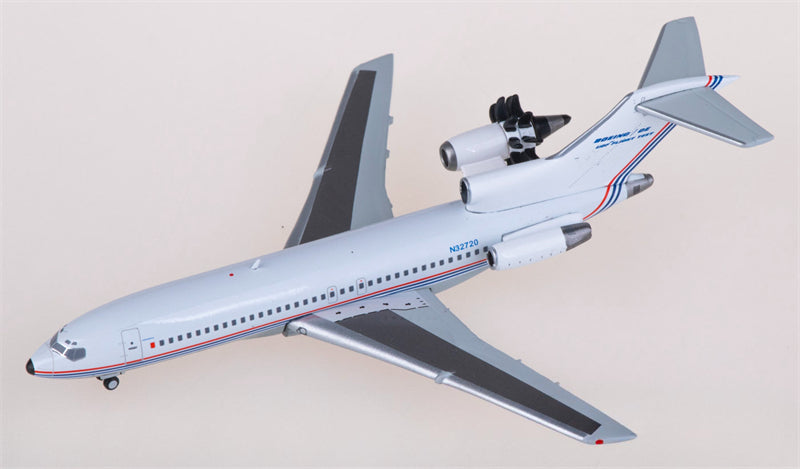 JC Wings 1:400 Boeing 727-100 N32720 UFD United Flying Design Diecast Model view 2