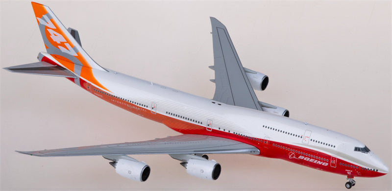 JC Wings Boeing 747-8i N6067E 1:400 Diecast Model view 4