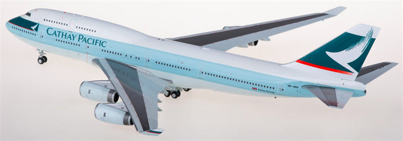 JC Wings Cathay Pacific Boeing 747-400 VR-HOV 1:200 diecast plane Diecast Model view 2
