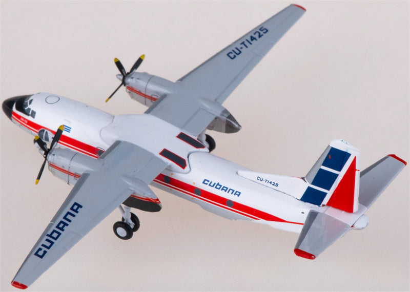 JC Wings Cubana Antonov An-26 CU-T1425 1:400 Diecast Model view 4