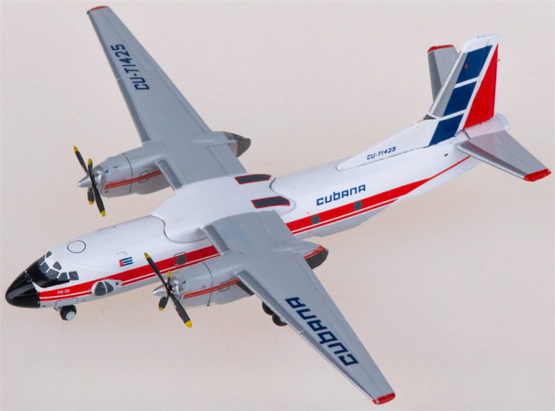 JC Wings Cubana Antonov An-26 CU-T1425 1:400 Diecast Model view 3