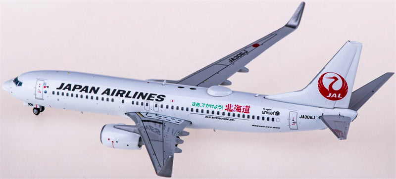 JC Wings Japan Airlines Boeing 737-800 JA306J 1:400 Diecast Model view 4