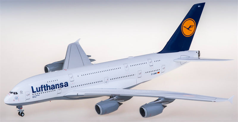 JC Wings Lufthansa Airbus A380 D-AIMH 1:200 diecast plane Diecast Model view 1