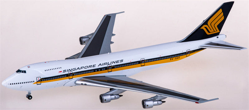 JC Wings Singapore Airlines Boeing 747-200 9V-SQO 1:400 Diecast Model view 2