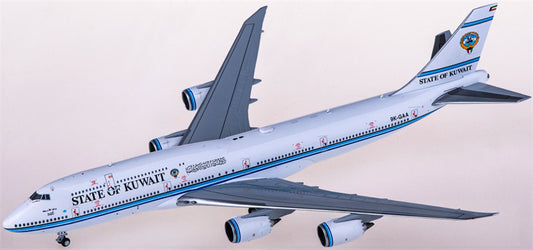 JC Wings State of Kuwait Boeing 747-8 9K-GAA 1:400 Diecast Model view 1