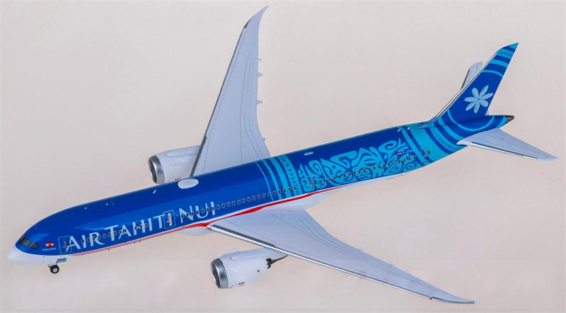 NG Models Air Tahiti Nui Boeing 787-9 Dreamliner F-OVAA 1:400 Diecast Model view 1
