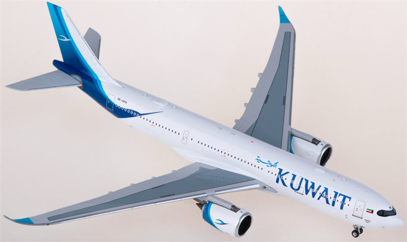 NG Models Kuwait Airways Airbus A330-800neo 9K-APH 1:400 diecast plane Diecast Model view 4