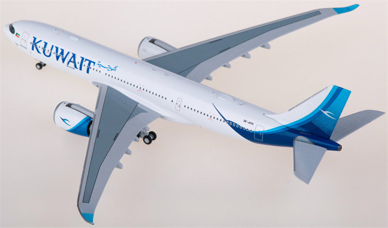 NG Models Kuwait Airways Airbus A330-800neo 9K-APH 1:400 diecast plane Diecast Model view 1