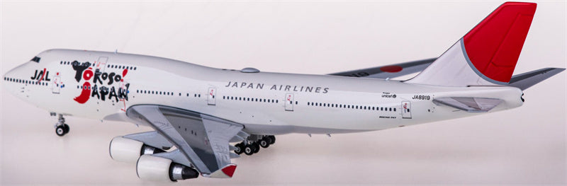 Phoenix Japan Airlines Boeing 747-400 JA8919 1:400 Diecast Model view 3