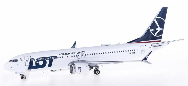 Phoenix LOT Boeing 737 MAX 8 SP-LVA 1:400 Diecast Model view 2