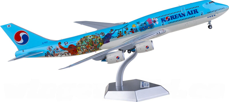 SQ Wings Korean Air Boeing 747-8 HL7630 1:200 Diecast Model view 2