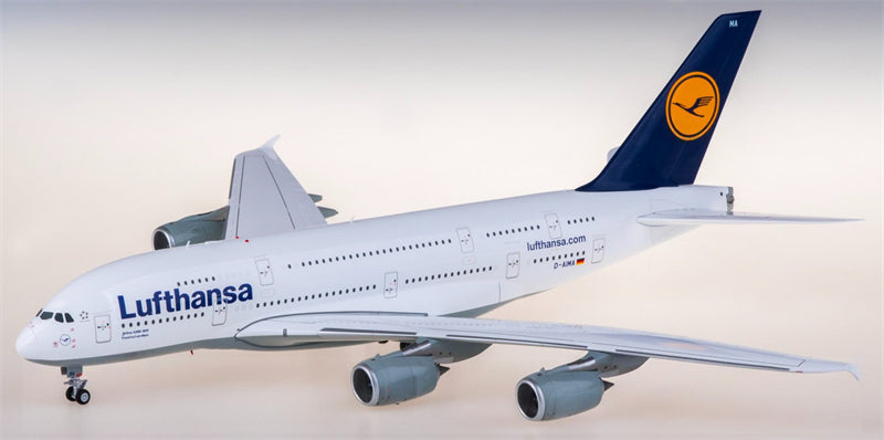 SQ Wings Lufthansa Airbus A380 D-AIMA 1:200 diecast plane Diecast Model view 2