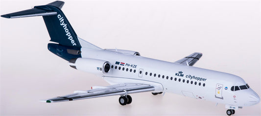 Herpa KLM Fokker 70 PH-KZE 1:200 Diecast Model view 1