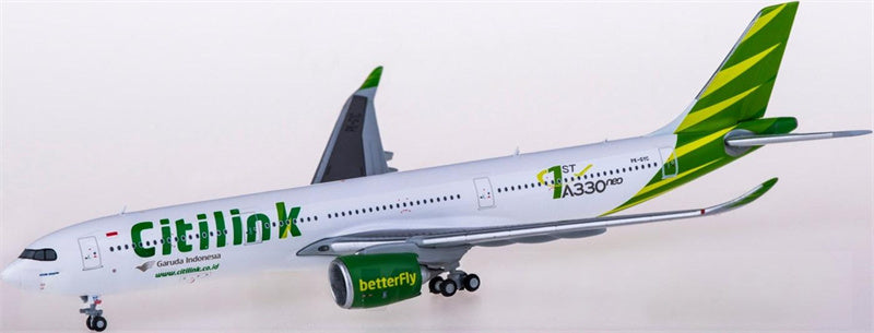 JC Wings Garuda Indonesia Airbus A330-900neo PK-GYC 1:400 Diecast Model view 2