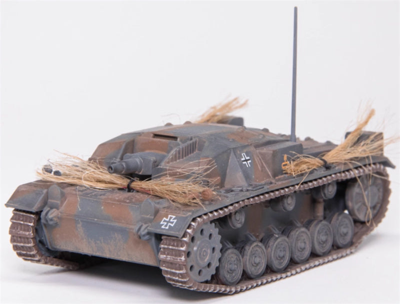 Dragon StuG.III Ausf.A w/Straw Grass 1:72 Tank Pre-built Model