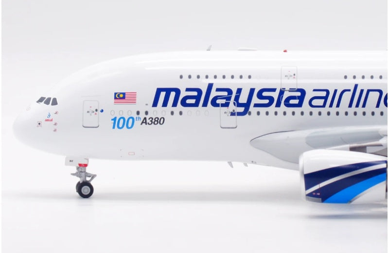 INFLIGHT 1:200 Malaysia Airlines A380 9M-MNF  DIECAST Model