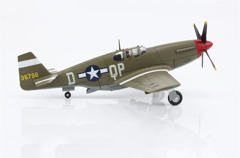 HOBBY MASTER P-51B Mustang Steve Pisanos 36798 4th FG 334th FS May 1944 with pilot's signature metal plate Limited Edition 1/48 Aircraft Pre-built Model