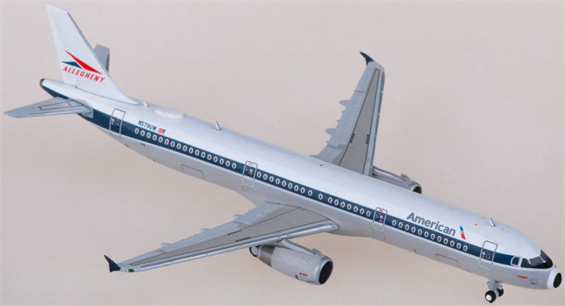 Geminijets American Airlines Airbus A321 N579UW 1:400 Diecast Model view 4