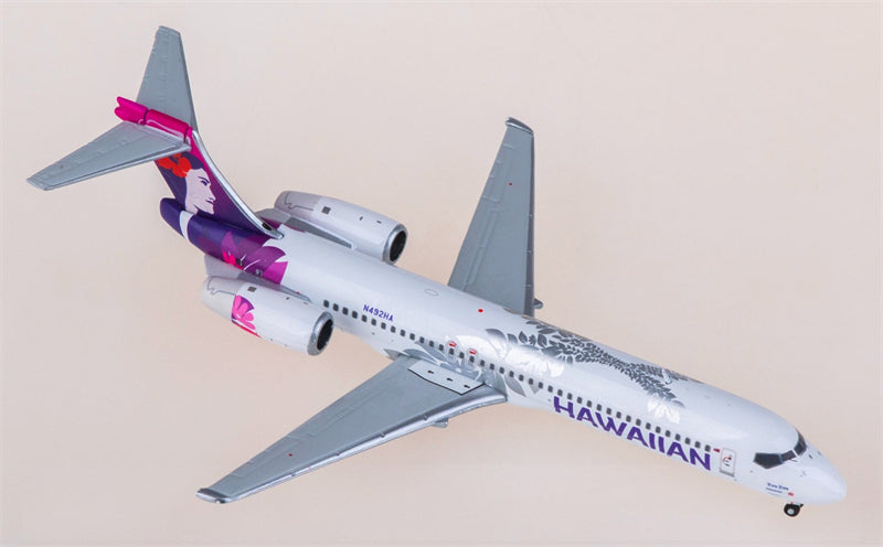 Geminijets Hawaiian Airlines Boeing 717 N492HA 1:400 Diecast Model view 2
