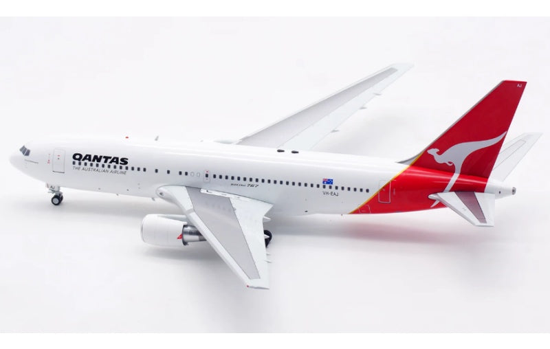 Inflight 1:200 Qantas B767-200 VH-EAJ  DIECAST Model