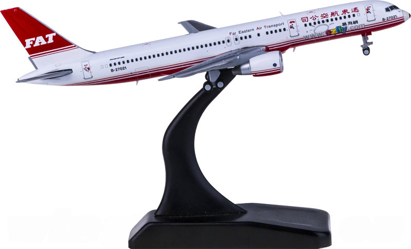 JC Wings FAT Boeing 757-200 B-27021 Ezfly 1:400 Diecast Model view 2