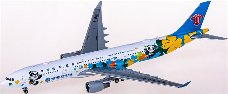 JC Wings China Southern Airbus A330-300 B-5940 1:400 Diecast Model view 2