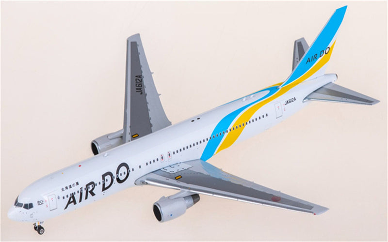 Phoenix Air Do for Boeing 767-300ER JA612A 1:400 Airplane Pre-built  Airliner Model Display