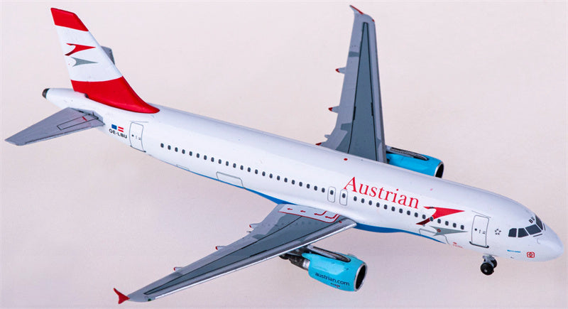 AeroClassics Austrian Airlines Airbus A320 OE-LBU 1:400 Diecast Model view 2
