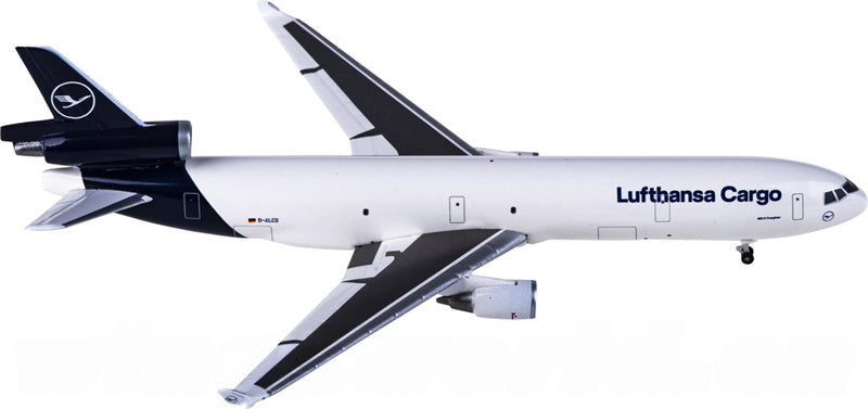 Herpa Lufthansa Cargo McDonnell Douglas MD-11F D-ALCD 1:500 Diecast Model view 1