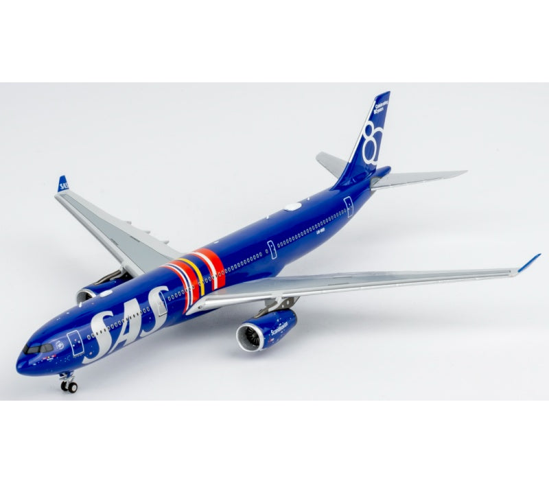 NG Models 1:400 SAS A330-300 LN-RKR ULTIMATE COLLECTION DIECAST Model