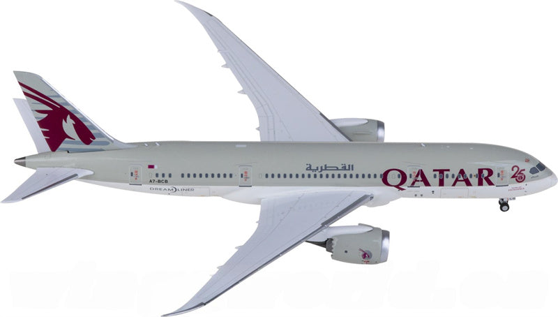 NG Models Qatar Boeing 787-8 Dreamliner A7-BCB 1:400 Diecast Model view 4