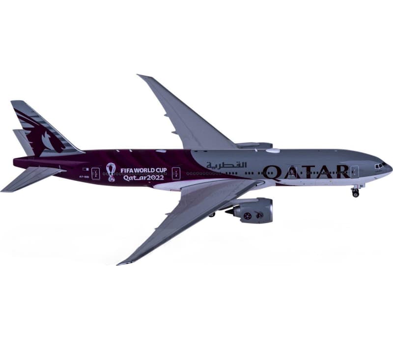 Phoenix Qatar Boeing 777-200LR A7-BBI 1:400 Aircraft Pre-built  Airliner Model Display