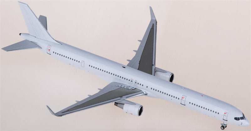 NG Models Boeing 757-300 Blank 1:400 Airplane Pre-built  Airliner Model Display