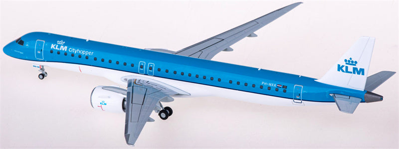 Herpa KLM for Embraer ERJ-195-E2 PH-NXA 1:200 Airplane Pre-built  Airliner Model Display