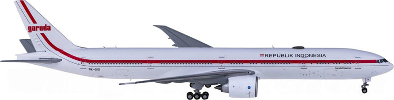 JC Wings Garuda Indonesia Boeing 777-300ER PK-GIG 1:400 Diecast Model view 1