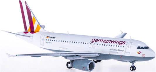 Herpa Germanwings Airbus A319 D-AGWM 1:200 ABS Model view 1