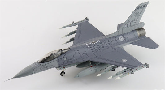 HOBBY MASTER F16V Fighting Falcon 6619 21 TFG ROCAF (w/6 x AIM-120) 1:72 Aircraft Pre-built Model