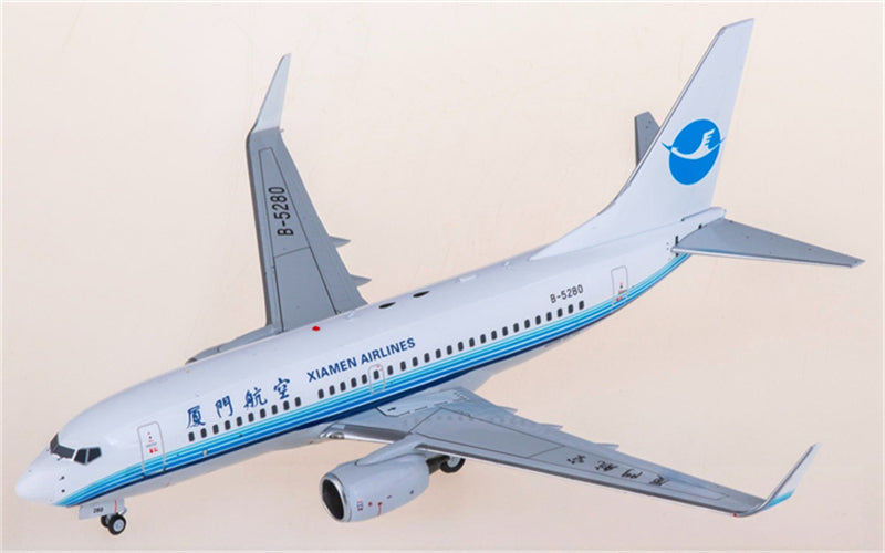 XiamenAir Boeing 737-700 B-5280 1:200 Diecast Model view 4