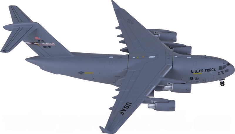Geminijets USAF Boeing C-17A Globemaster III 00-0178 1:400 Diecast Model view 2