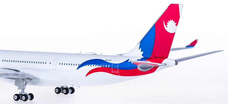 Phoenix Nepal Airlines Airbus A330-200 9N-ALY 1:400 Diecast Model view 5