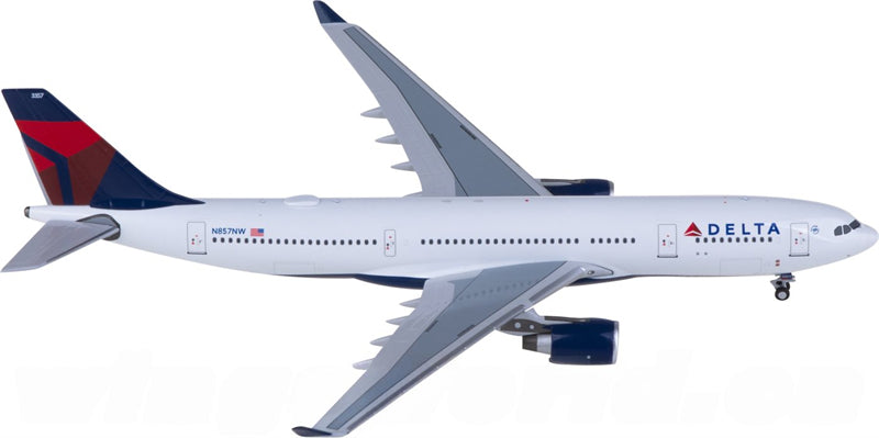 NG Models Delta Air Lines Airbus A330-200 N857NW 1:400 Diecast Model view 2