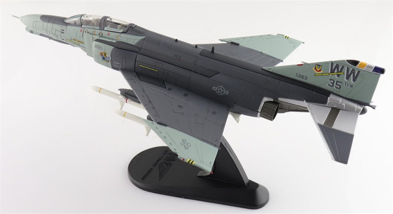 HOBBY MASTER McDonnell Douglas F4G Phantom Wild Weasels 69-7253 561 TFS/35 TFW George AFB 1991 1:72 Aircraft Pre-built Model