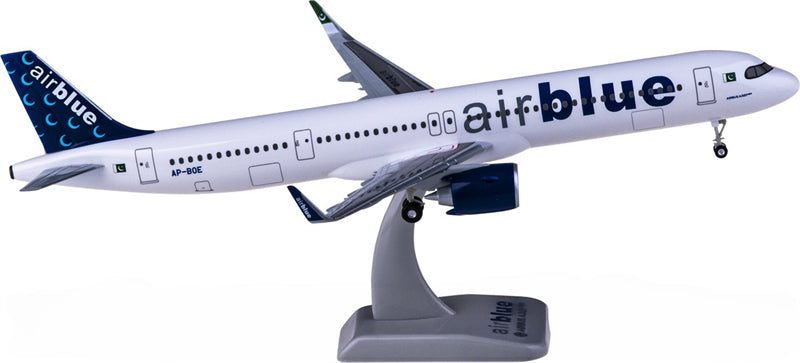 Hogan AirBlue Airbus A321neo AP-BOE 1:200 ABS Model view 2