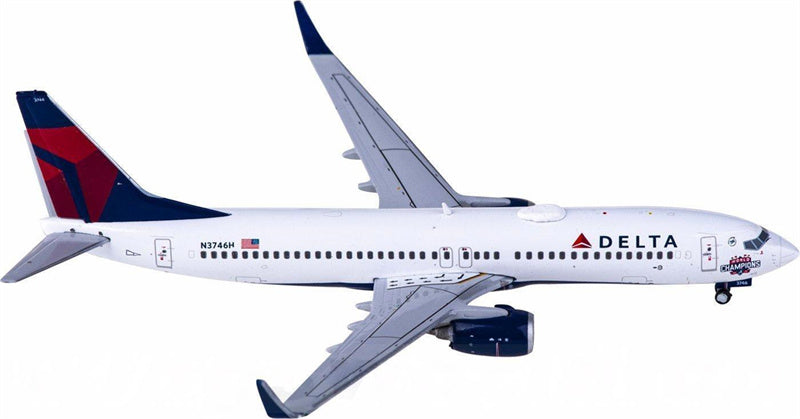 Geminijets Delta Air Lines Boeing 737-800W N3746H 1:400 Diecast Model view 2