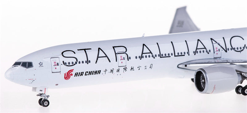 Phoenix Air China for Boeing 777-300ER B-2032 star 1:400 Airplane Pre-built  Airliner Model Display