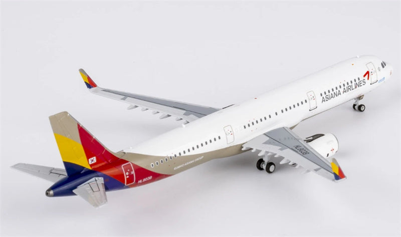 NG Models Asiana Airbus A321 HL8038 1:400 Aircraft Model