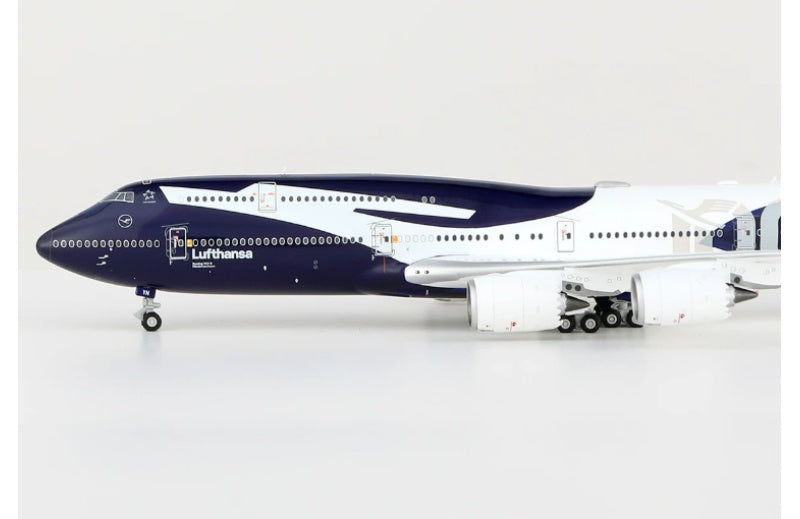 HX Models 1:400 Lufthansa B747-8 D-ABYN Standard Edition DIECAST Model