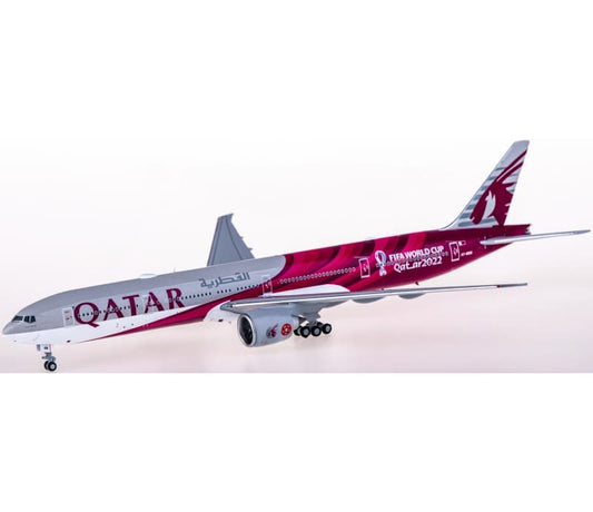 JC Wings Qatar Boeing 777-300ER A7-BEB 1:400 Aircraft Pre-built  Airliner Model Display